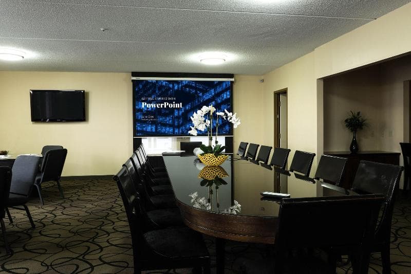 Seaport Inn & Marina main