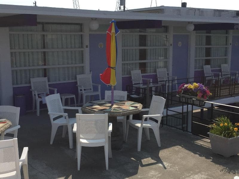 Monaco Motel photo 1