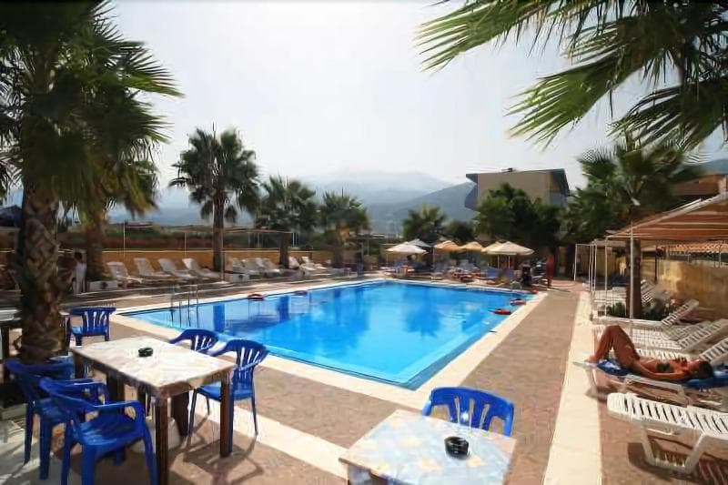 Hotel Triton photo 1