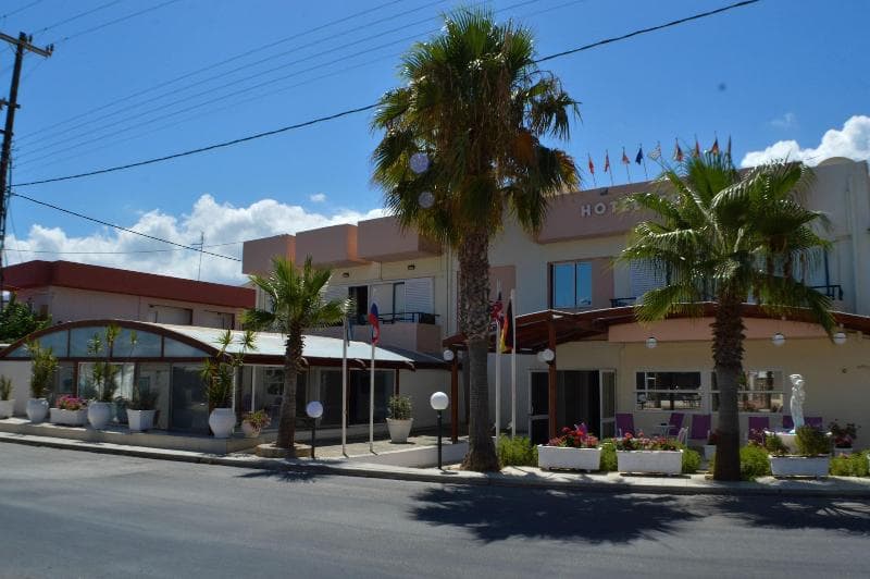 Hotel Triton 4