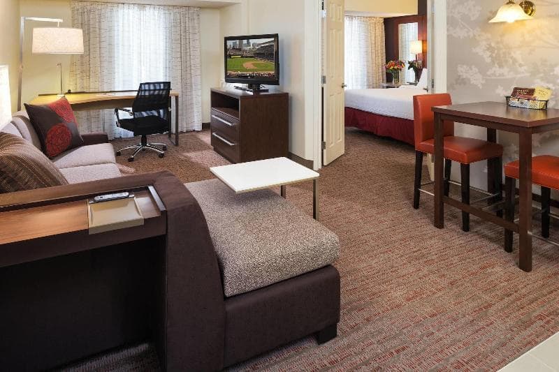 Residence Inn Downtown Minneapolis/City Center 4