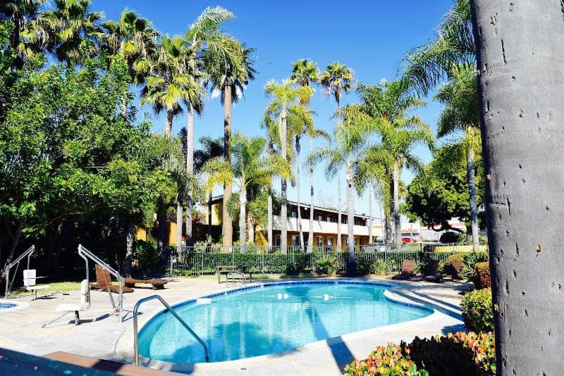 Hotel Palmeras Chula Vista main