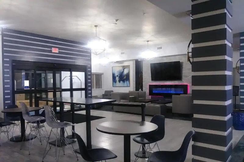 Coratel Inn & Suites By Jasper Inver Grove Heights 3
