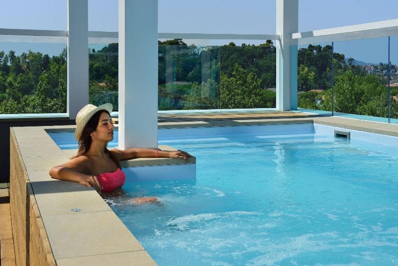 Embassy Hotel & Spa photo 1