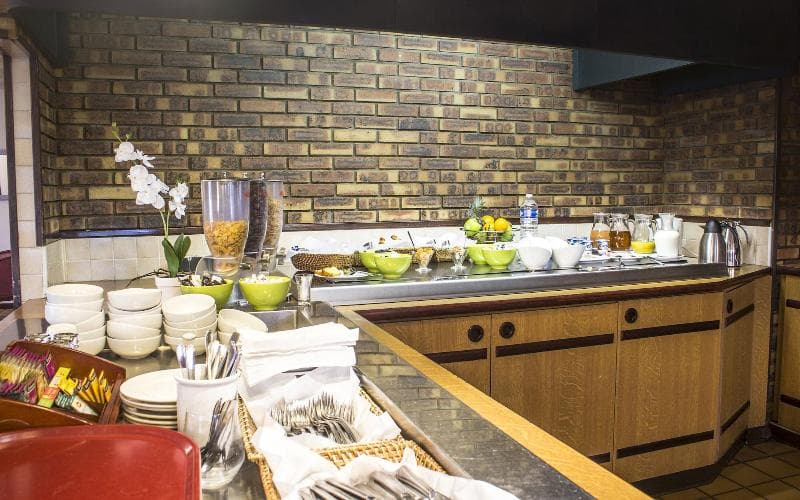 Hotel Inn Design Bourges Resto Novo main