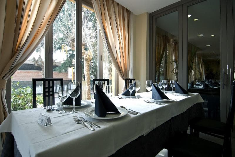 Hotel Byron main