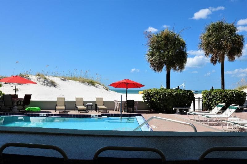 Miramar Resort main