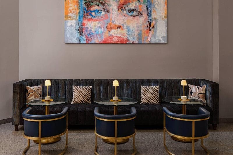Glass Light Hotel & Gallery Autograph Collection 4