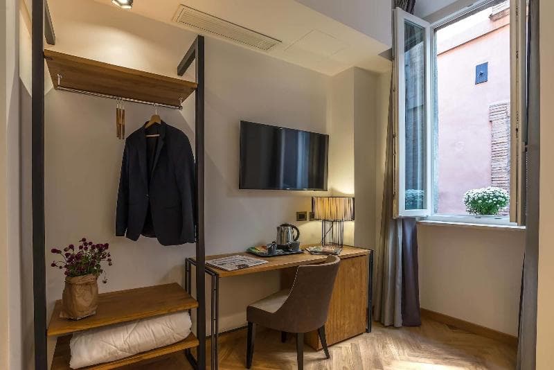 Navona Essence Hotel 3