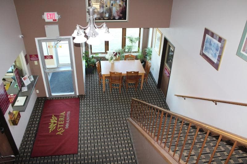 Coratel Inn And Suites Maple Grove 3