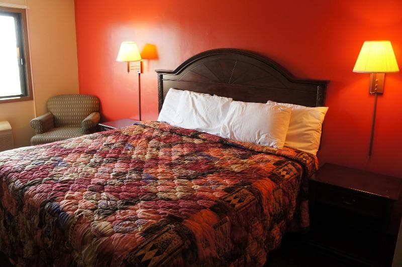 Coratel Inn And Suites Maple Grove 2