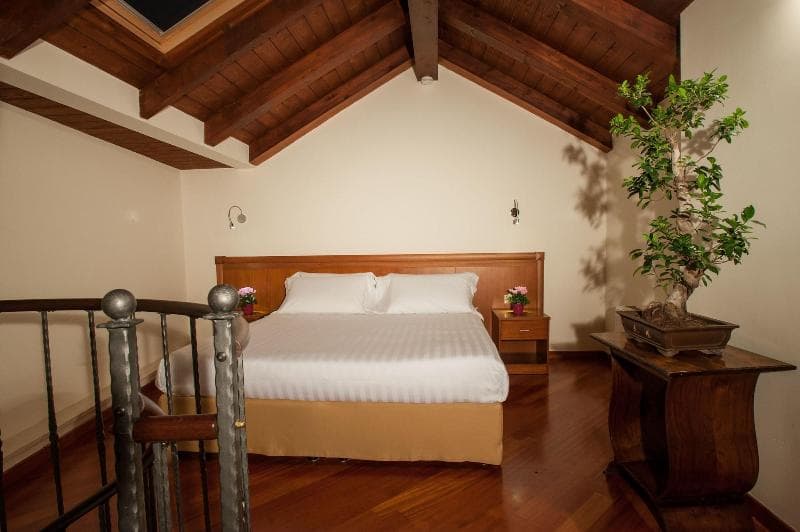 Hotel Flora 4