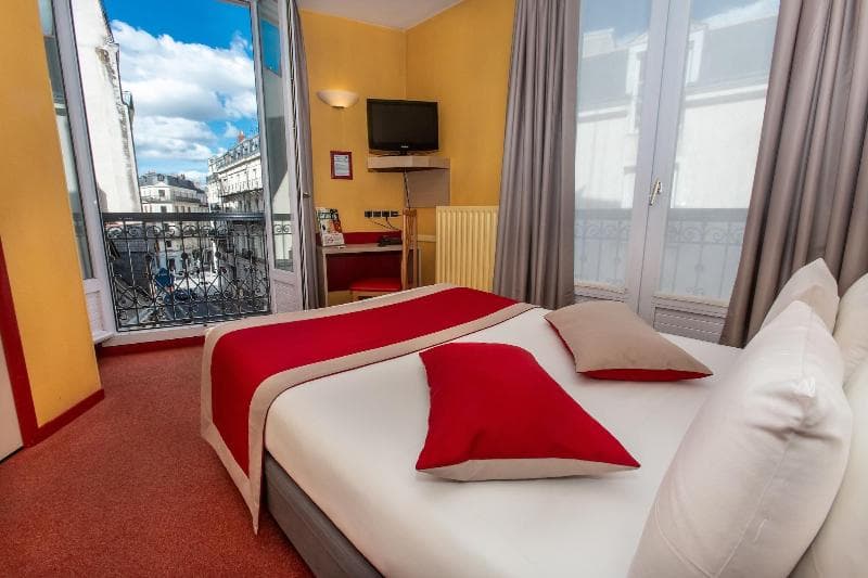 Continental Hotel 4