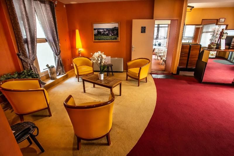 Continental Hotel 5