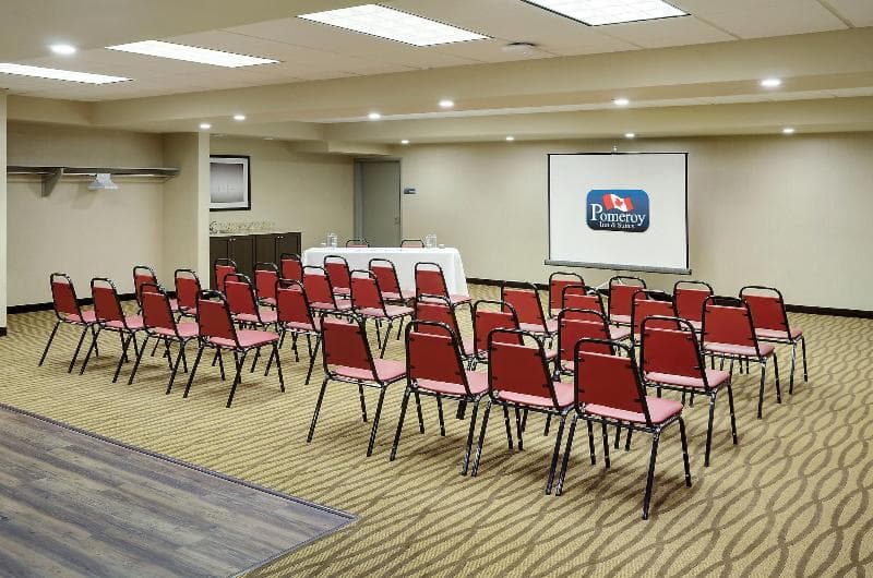 Pomeroy Inn And Suites Vermilion main