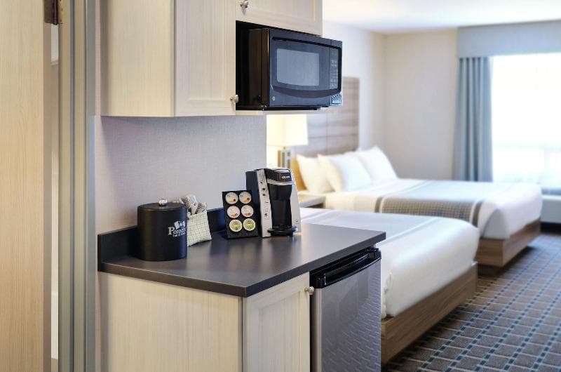 Pomeroy Inn And Suites Vermilion 4