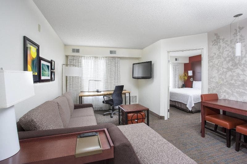 Residence Inn Topeka 4