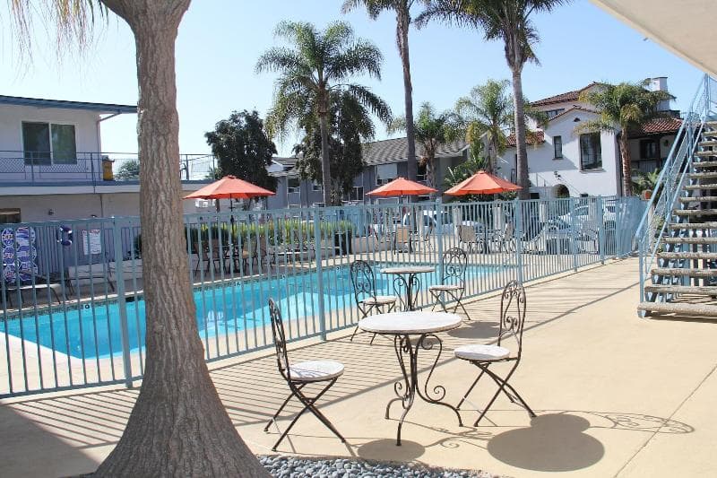 Pacific Crest Inn By The Sea main