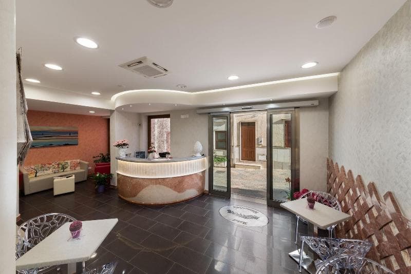 Hotel Biancolilla 4