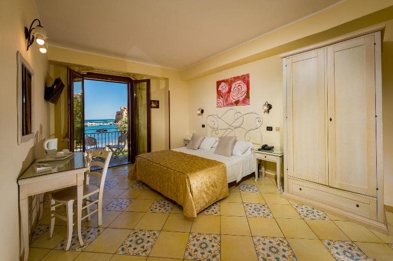 Albergo Cala Marina 4