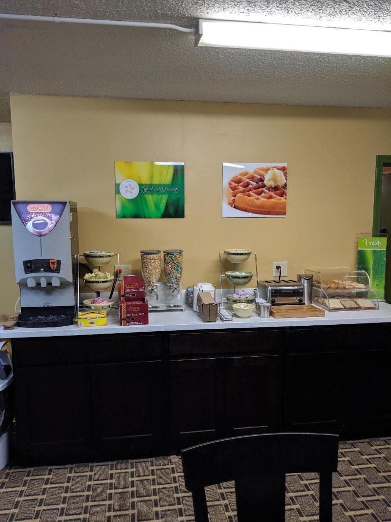 Quality Inn Vincennes photo 1