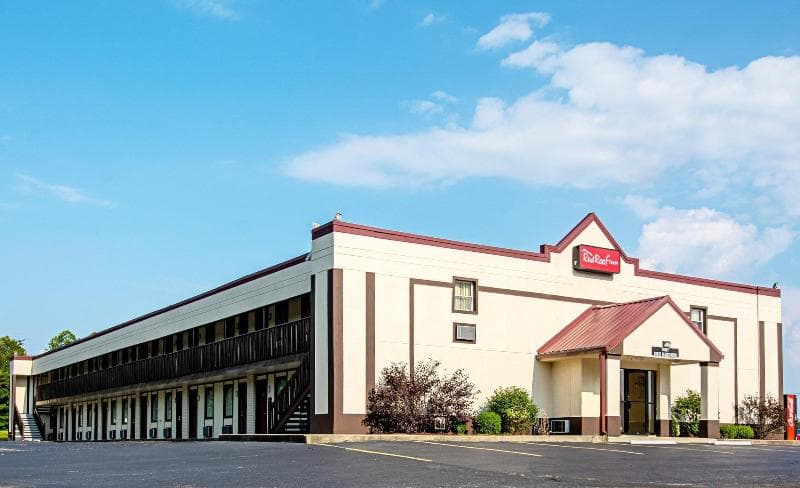 Red Roof Inn Scottsburg 4