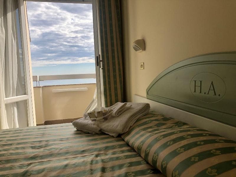 Hotel Adriatica 4