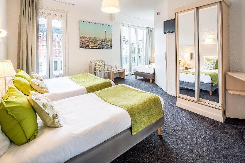 Hotel Notre- Dame De France 5