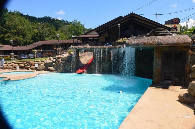 Brookside Resort photo 1