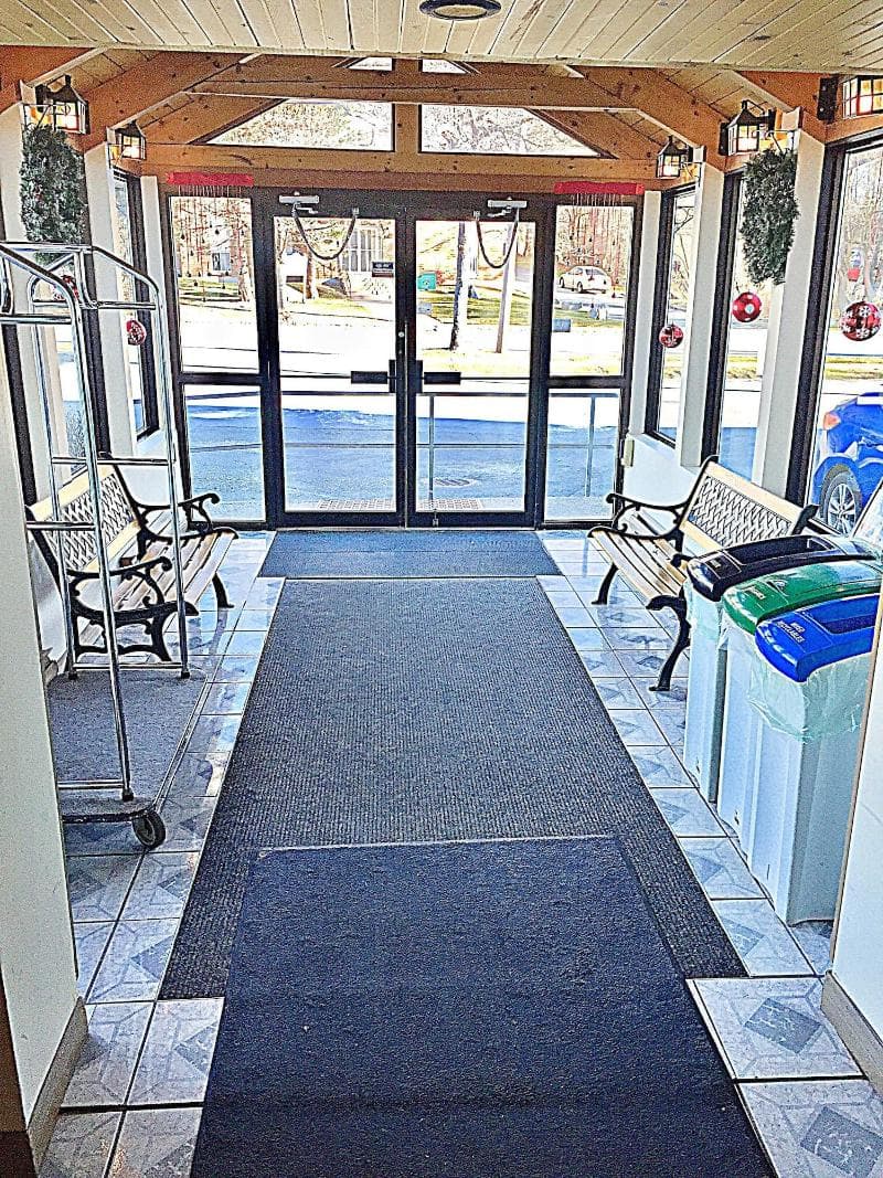 Coastal Inn Concorde 5