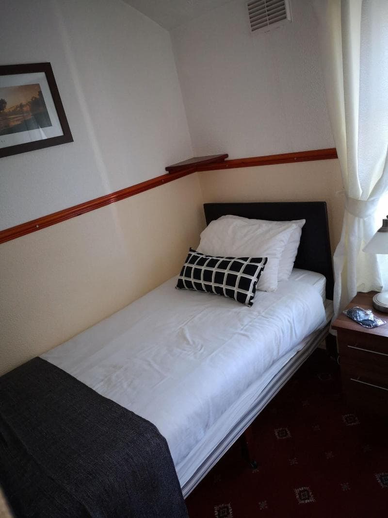 Lynbar Guest House 3