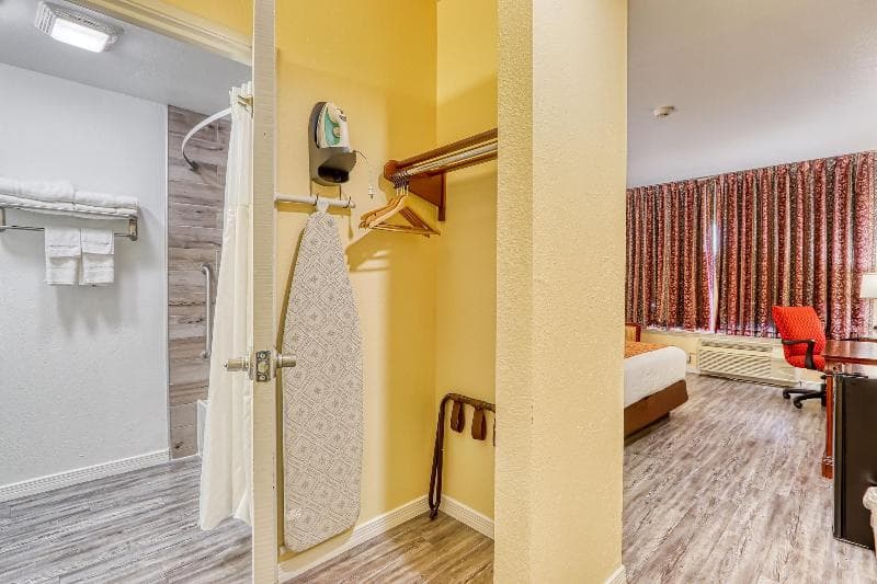 Americas Best Value Inn El Paso Medical Center 3