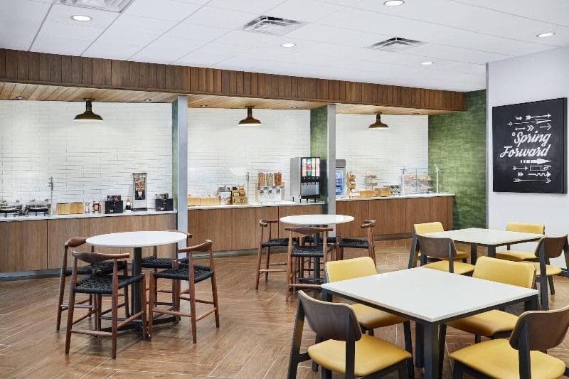 Fairfield Inn & Suites By Marriott Raleigh Wake Fo 3
