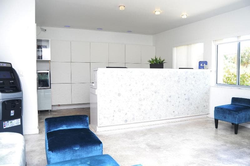 Royal Palms Resort & Spa 5
