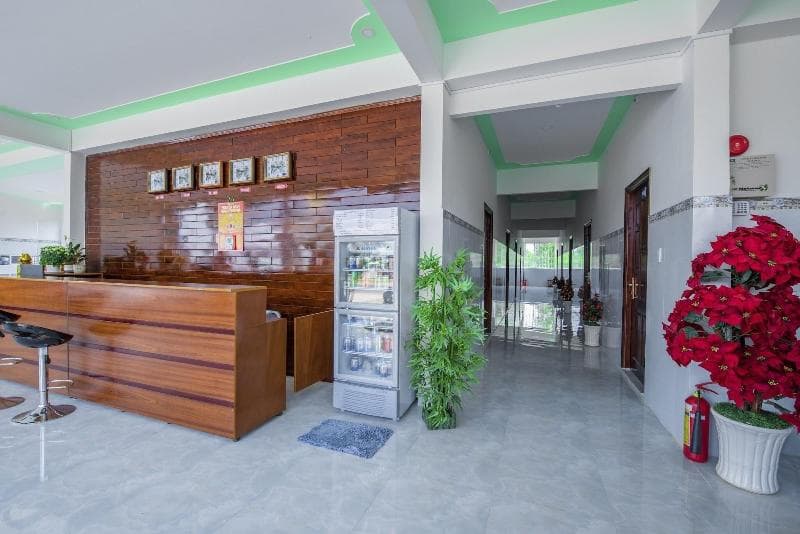 Hotel Nguyen Toan 4