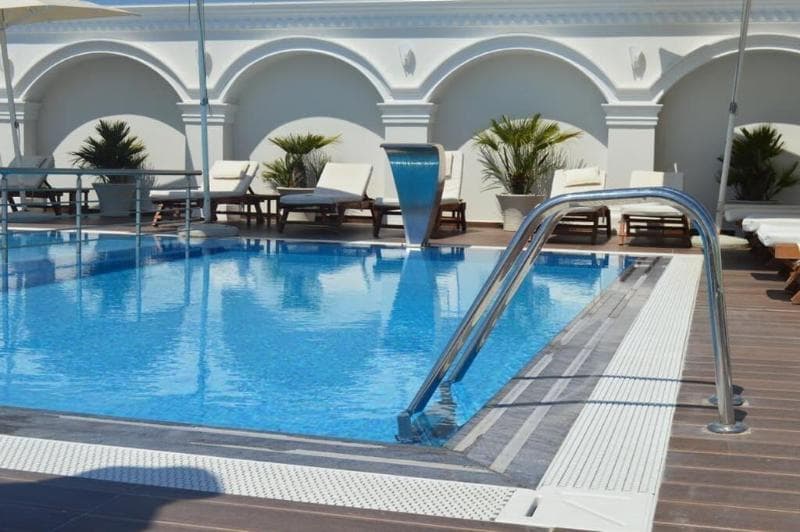 Empire Hotel photo 1