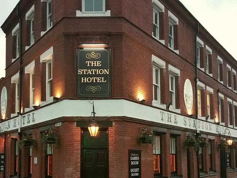 Station Hotel 4