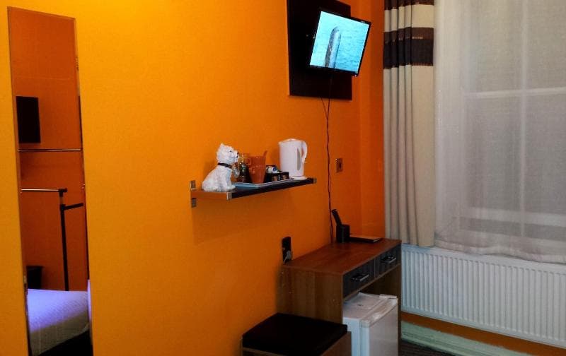 Robin 7 Lodge City Centre (Adults Only) photo 1