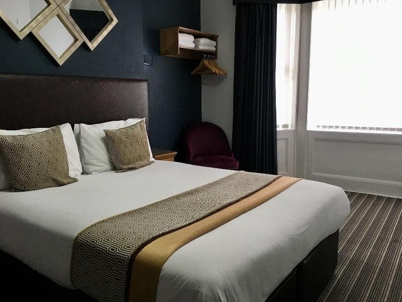 The Applewood Hotel 4