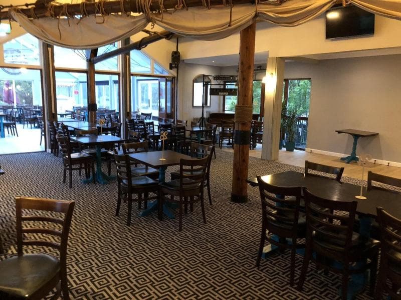 The Riverside Inn 5
