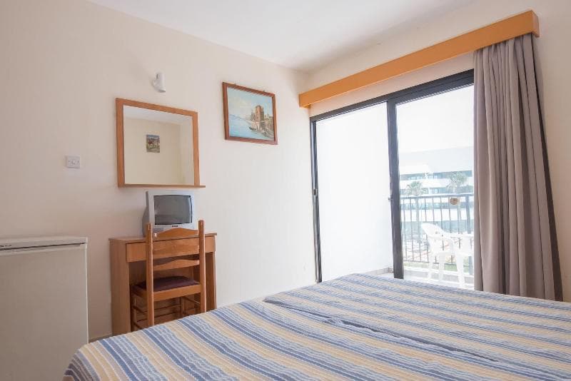 Kkaras Hotel 3