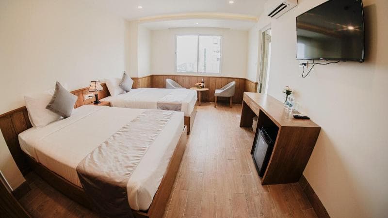 Glory Hotel 3