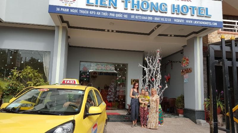 Lien Thong Hotel 4