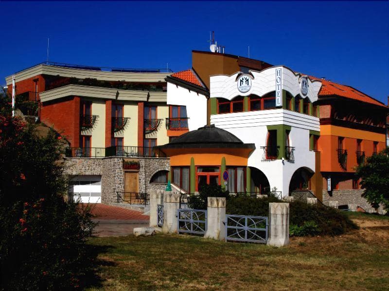 Sándor Hotel 5