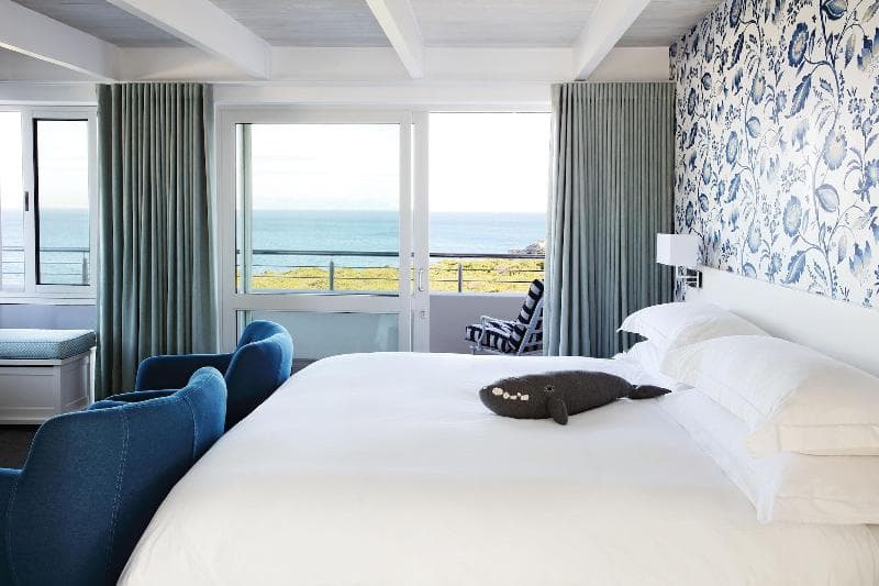 One Marine Drive Boutique Hotel 4