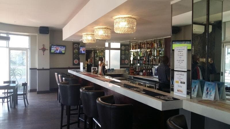 Parade Hotel photo 1