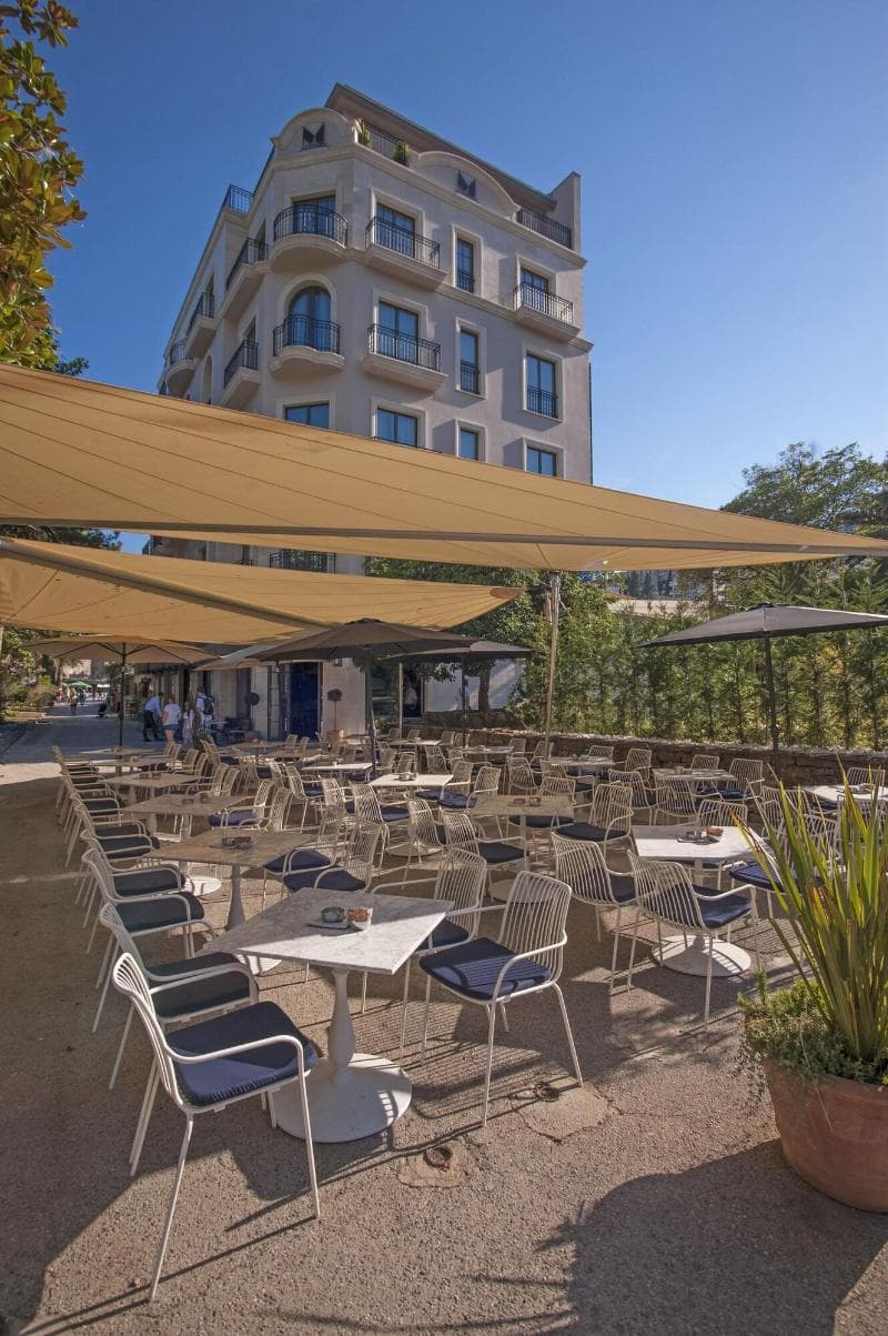Hotel Majestic 5
