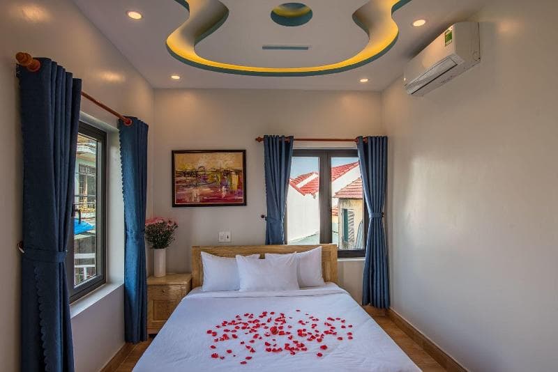 Minh An Riverside Villa 5