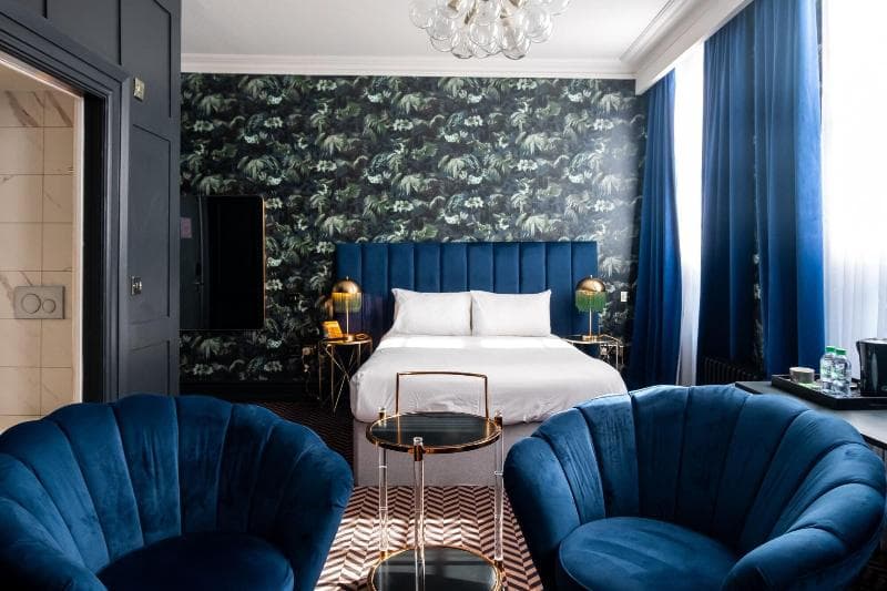 Lock & Key Hotel 5