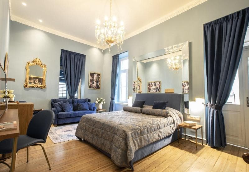 Bohemian Suites Athens 5